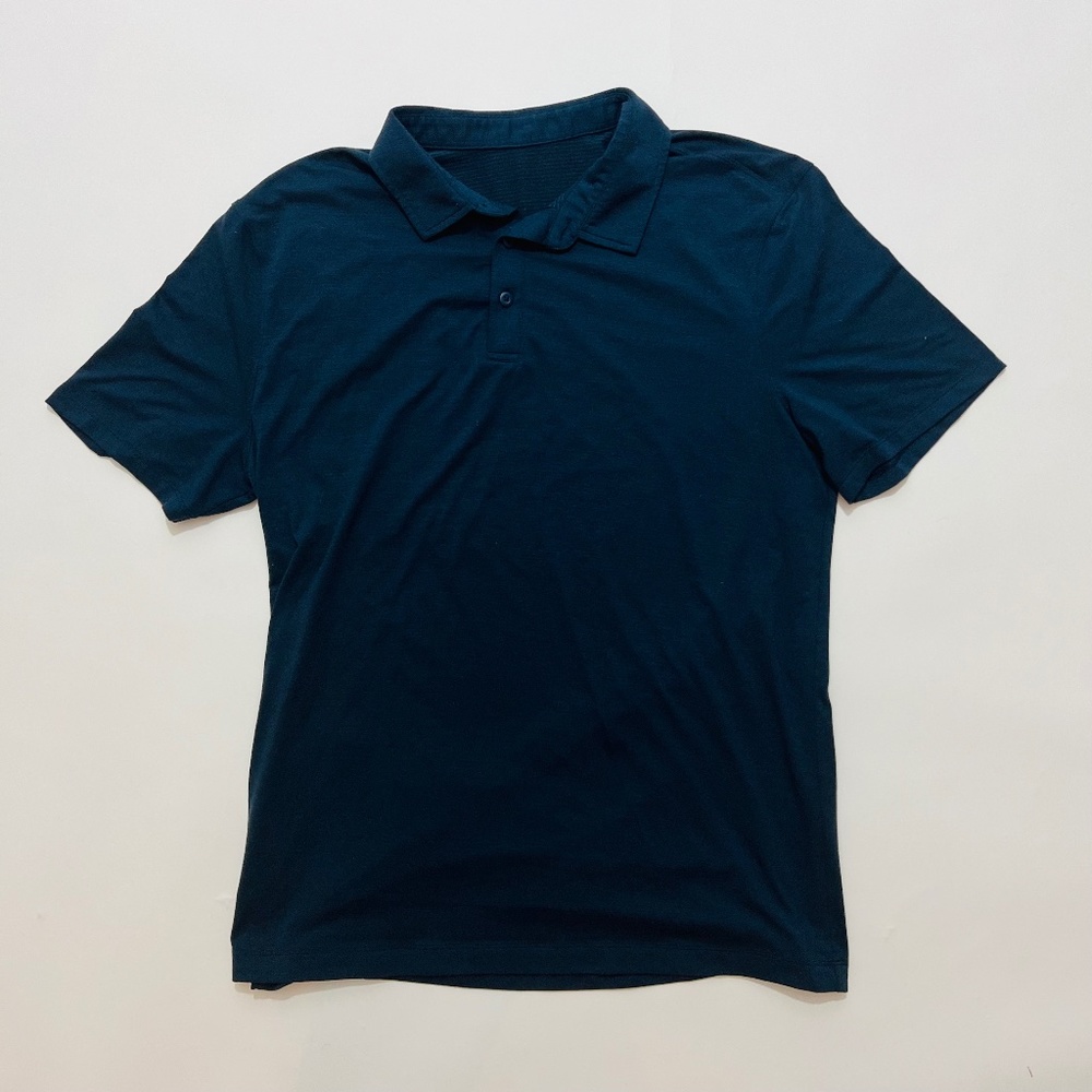Lululemon - L - Navy Polo